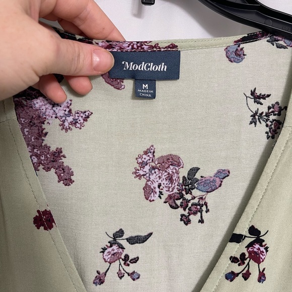 ModCloth Blouse - Picture 2 of 3